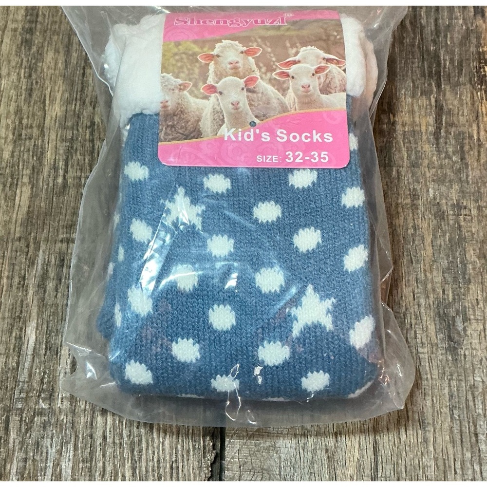 NWT Shengyuzi Kids Warm Fuzzy  Unicorn Blue Socks 8-12 Years Old (Size 3)